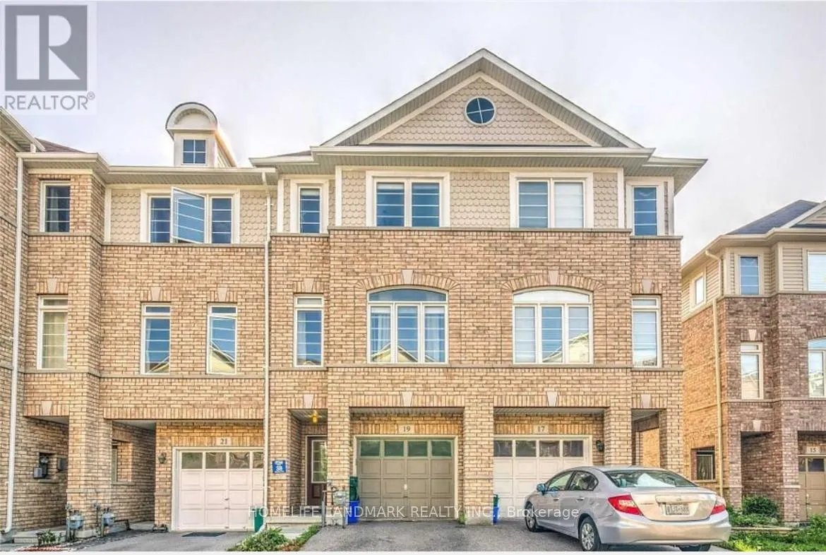 19 BEEHIVE LANE E