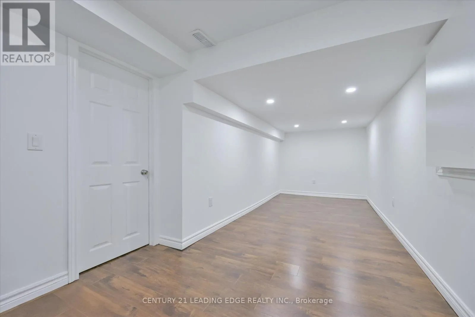 18 KERR LANE