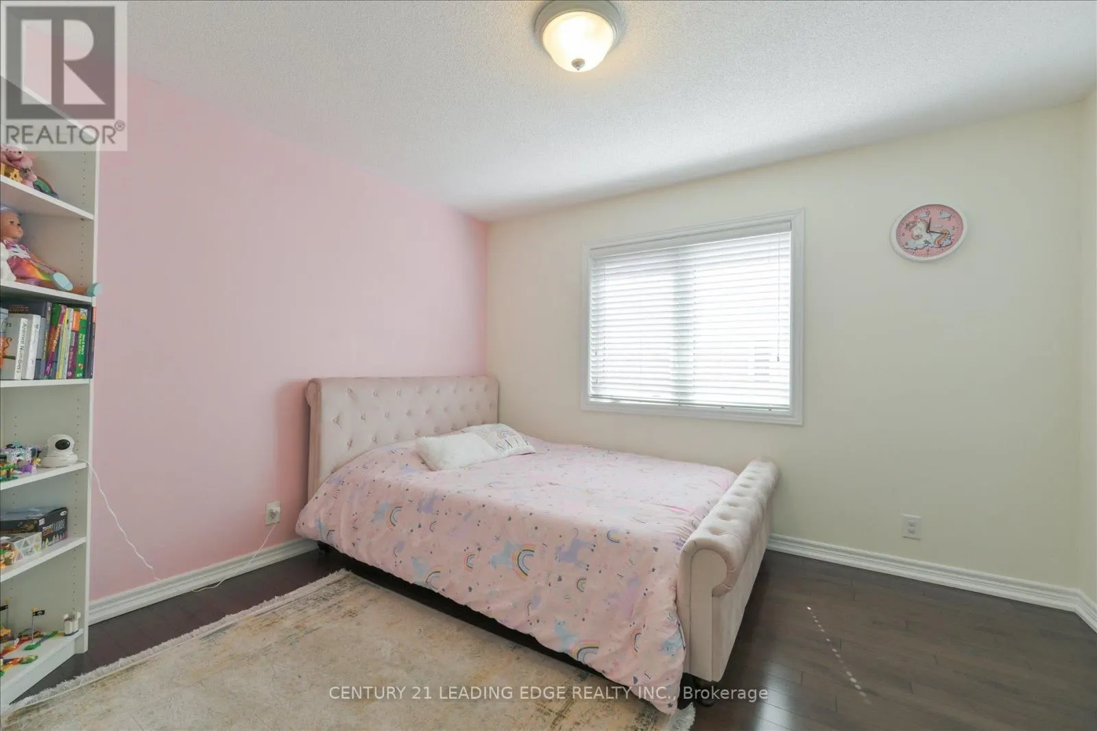18 KERR LANE
