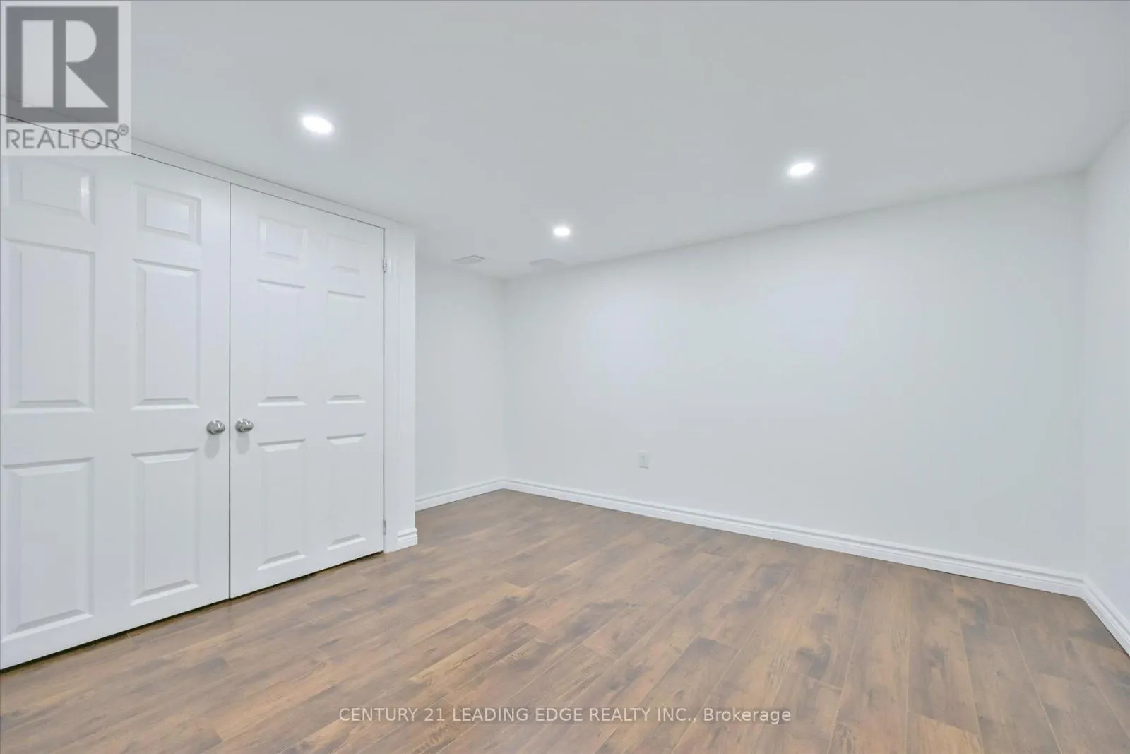 18 KERR LANE