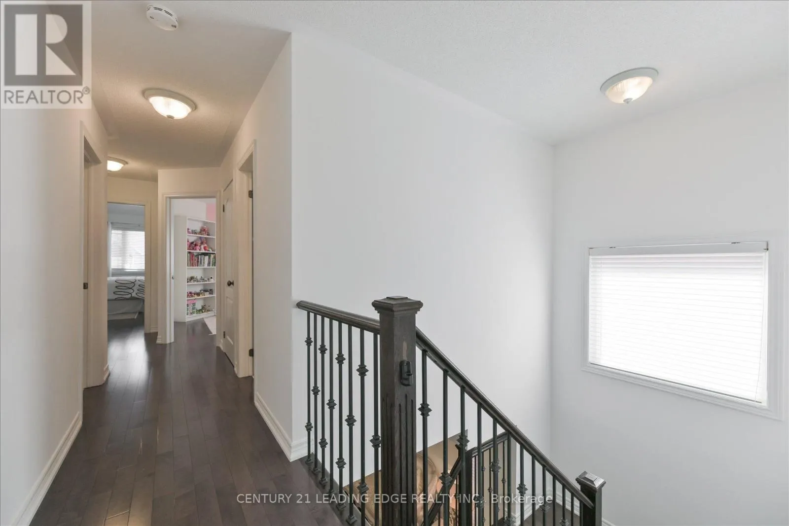 18 KERR LANE