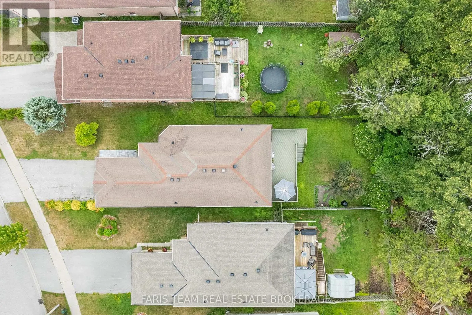 1006 LESLIE DRIVE
