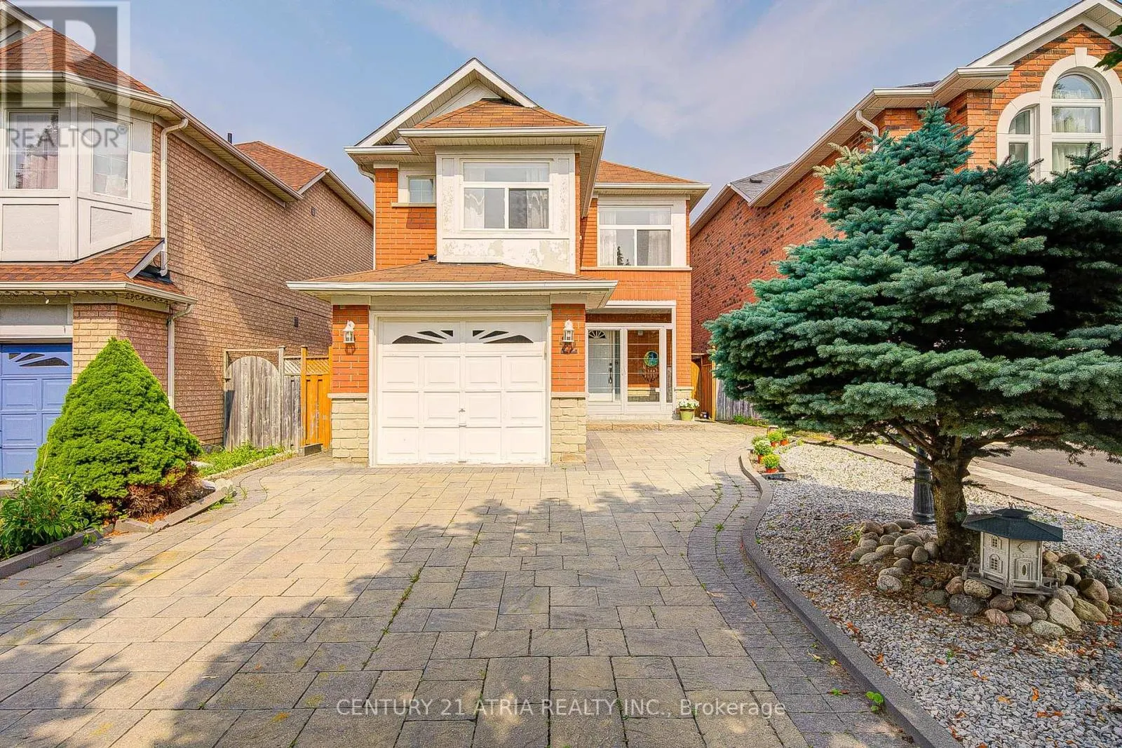 22 PENINSULA CRESCENT