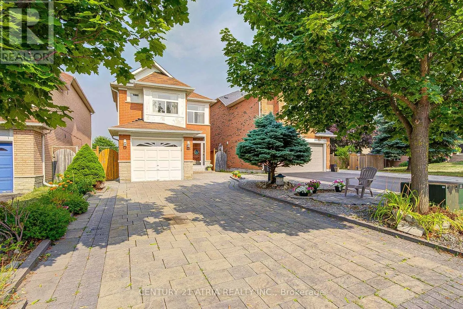 22 PENINSULA CRESCENT