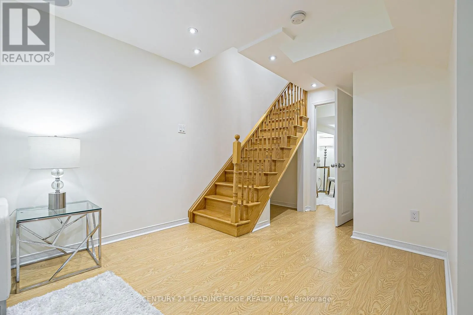 13 LODESTONE LANE