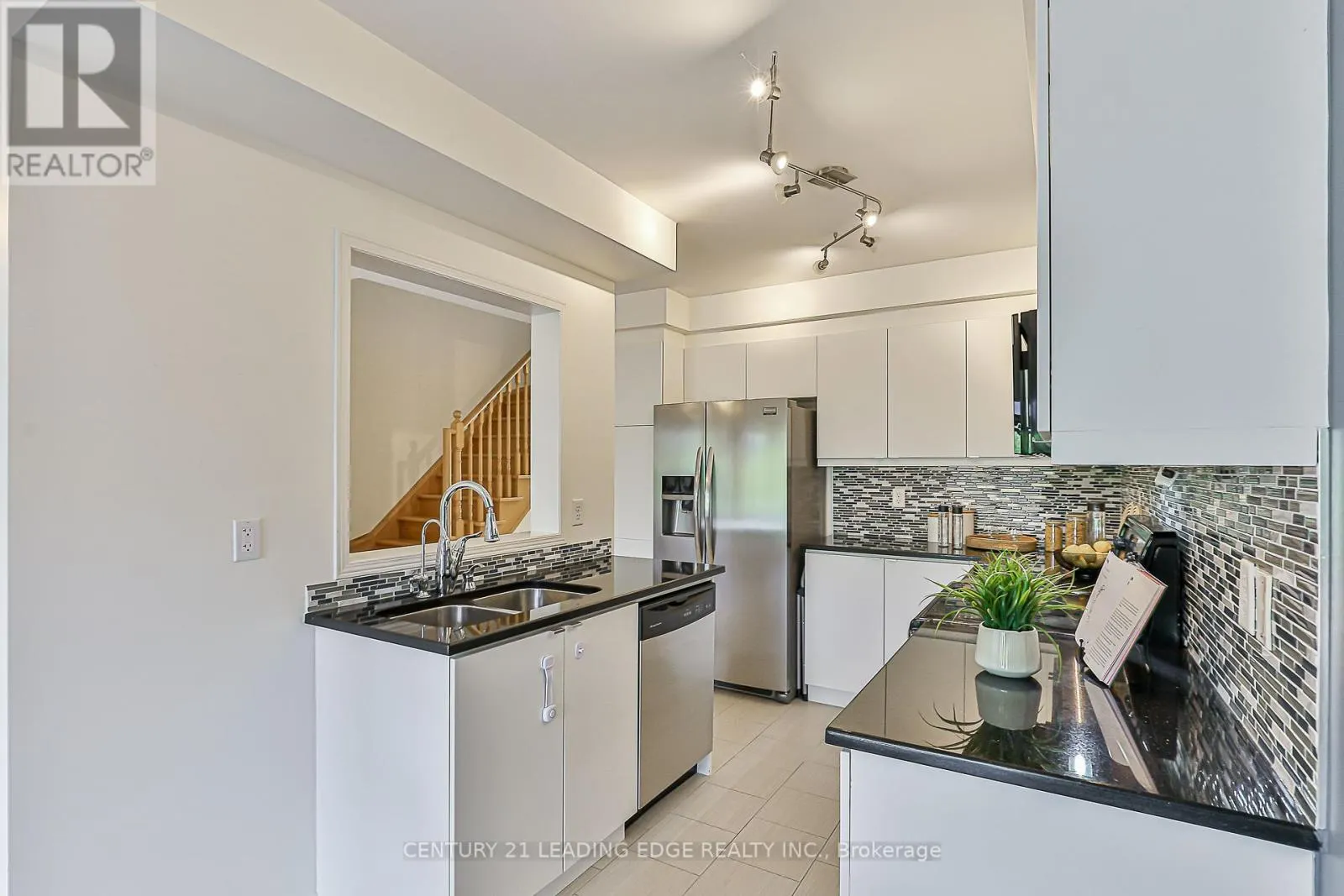 13 LODESTONE LANE