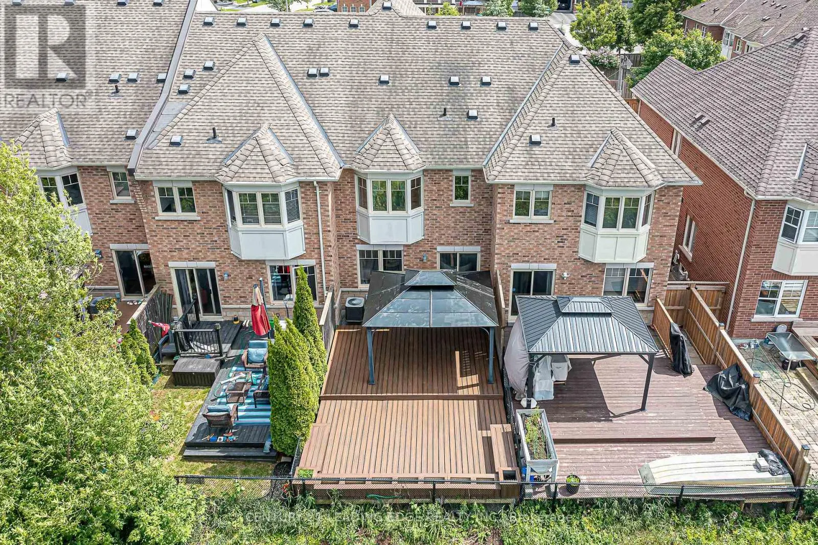 13 LODESTONE LANE