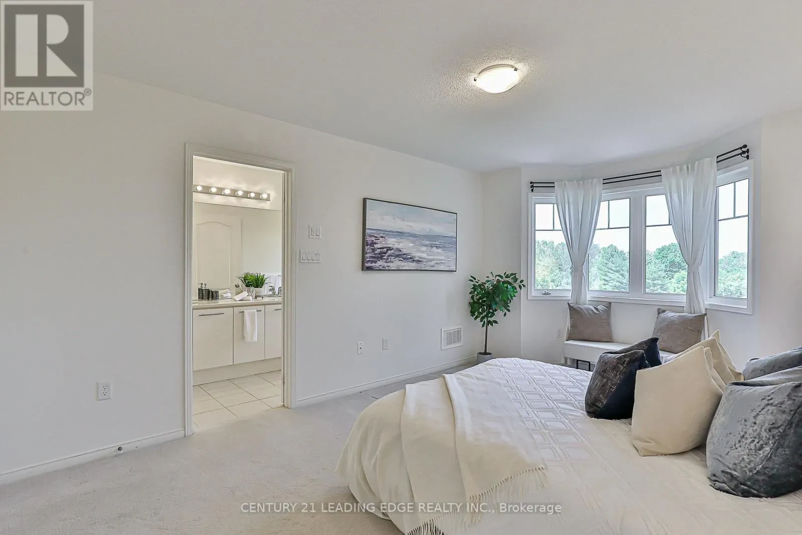 13 LODESTONE LANE