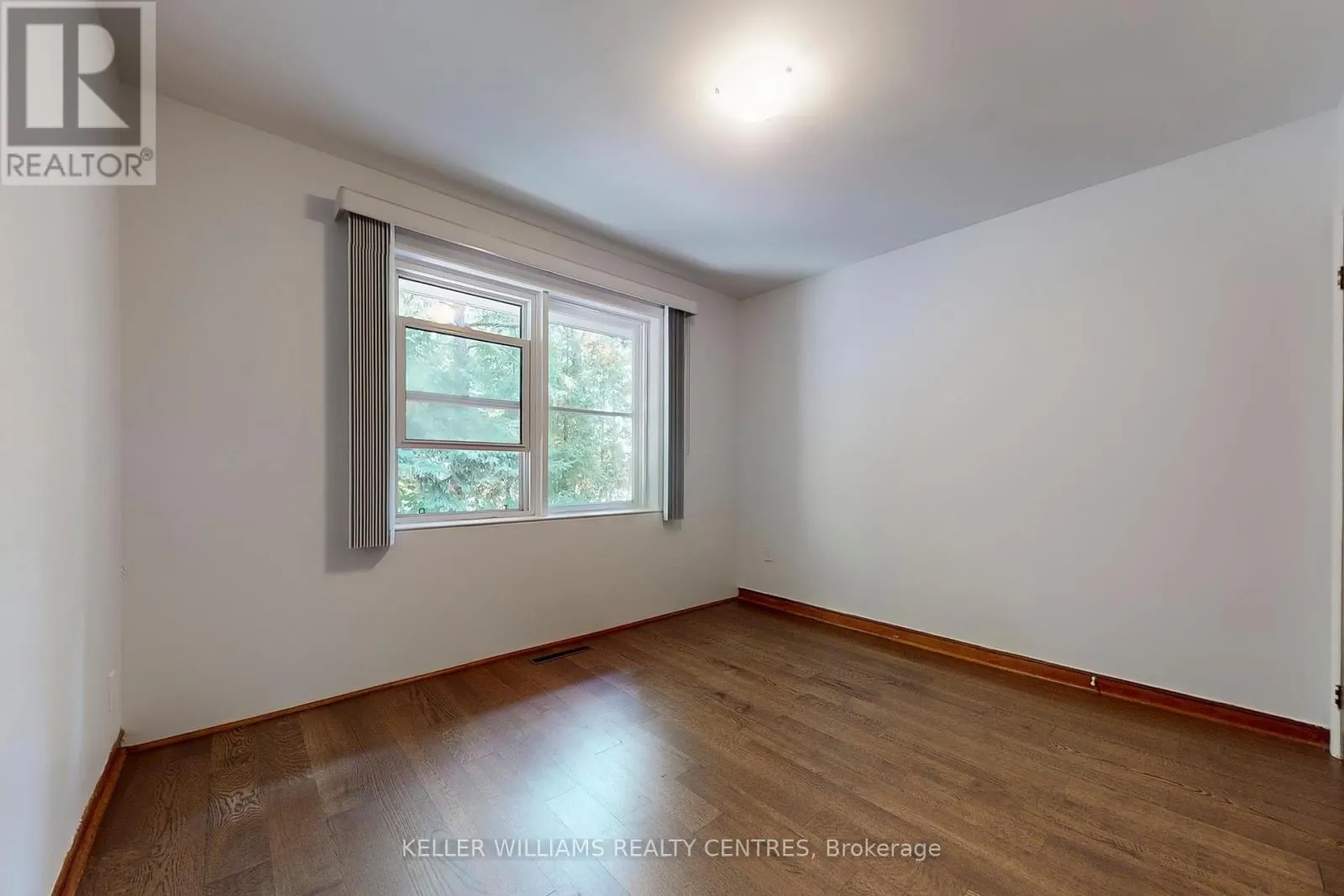 UNIT A - 252 ELGIN MILLS ROAD W