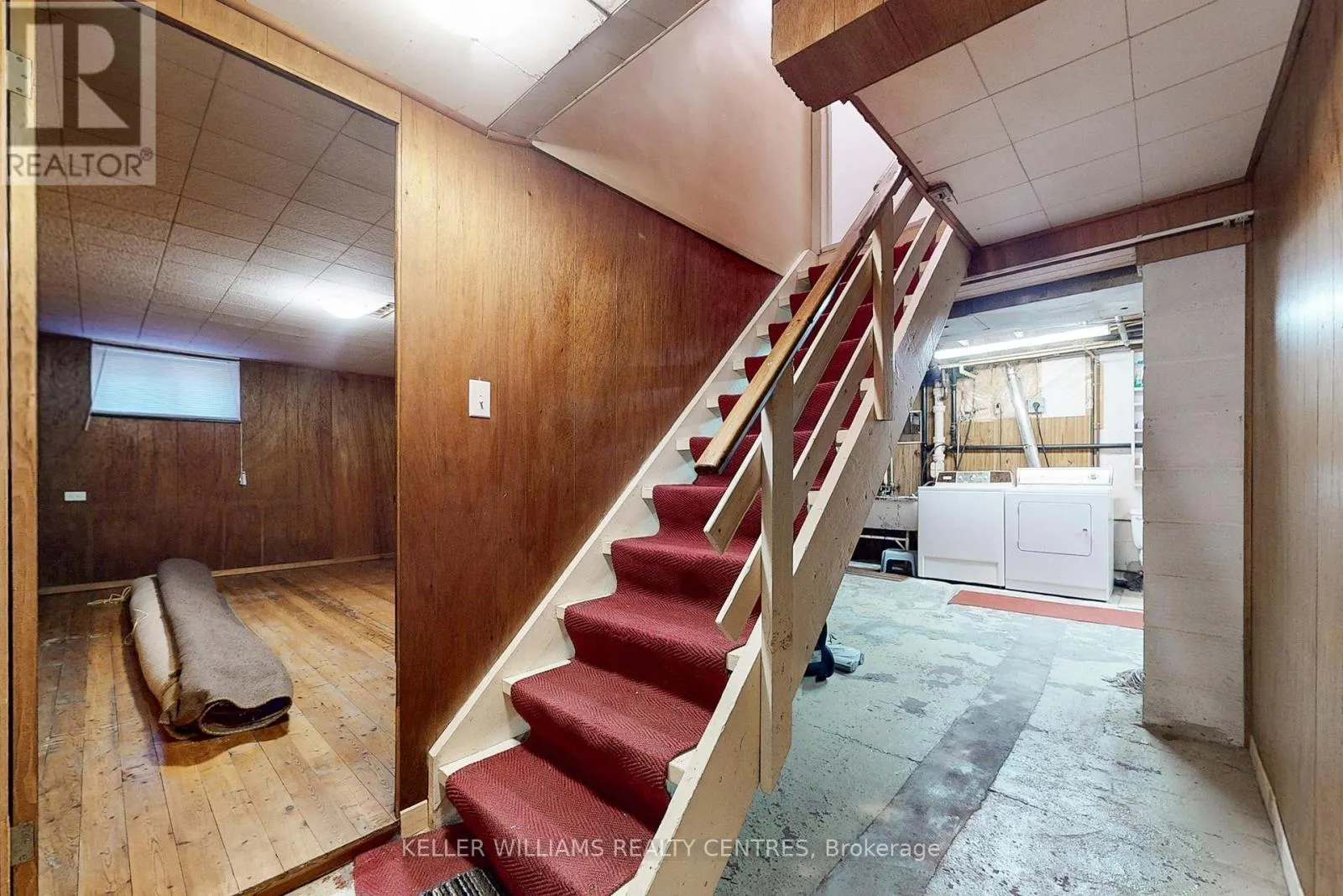UNIT A - 252 ELGIN MILLS ROAD W