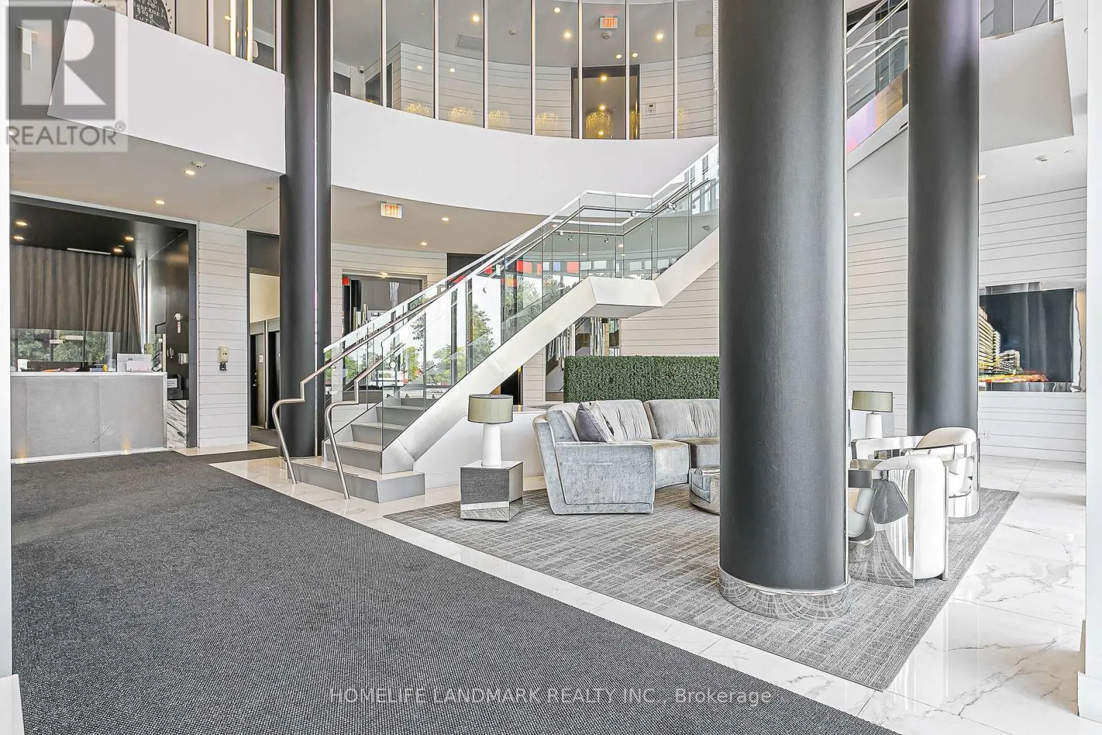 503 - 9471 YONGE STREET