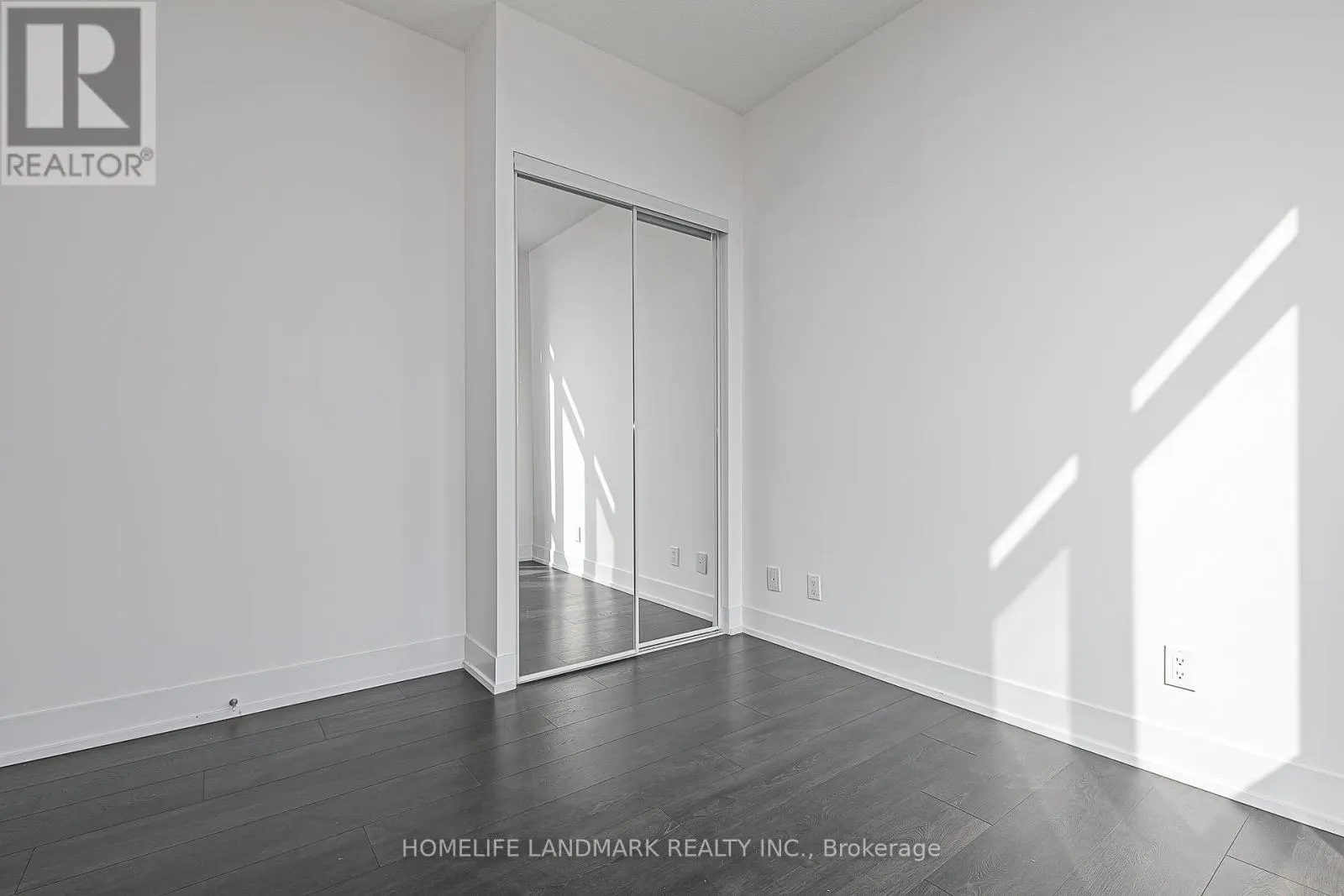 503 - 9471 YONGE STREET