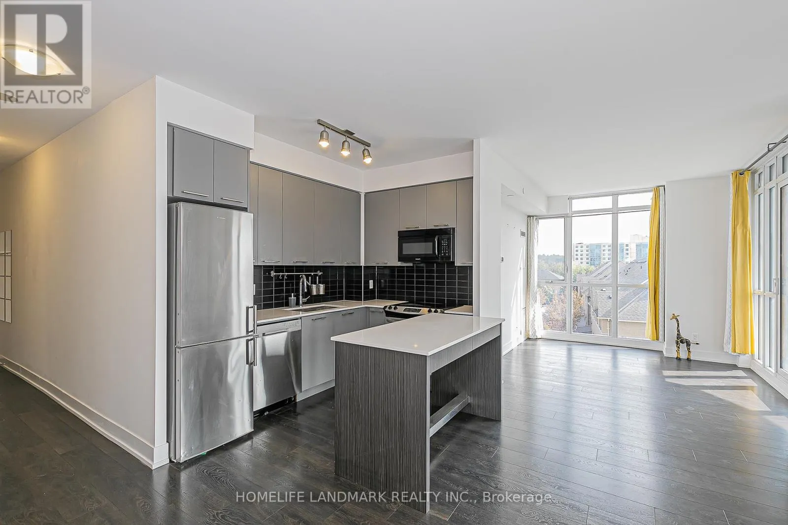 503 - 9471 YONGE STREET