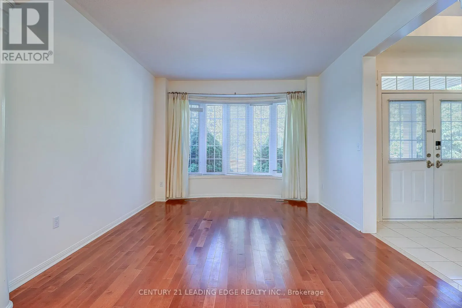 37 WILTSHIRE DRIVE