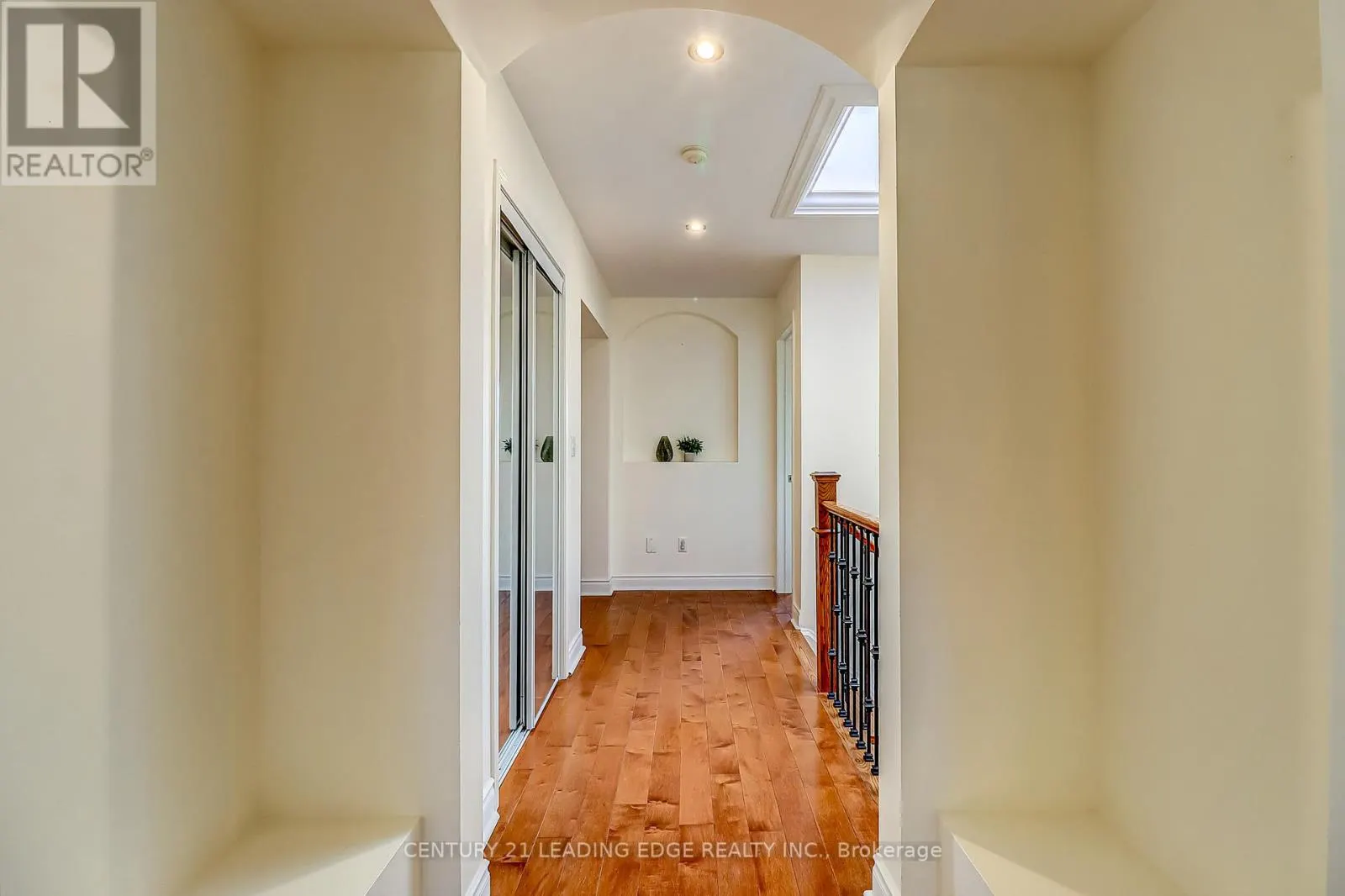 37 WILTSHIRE DRIVE