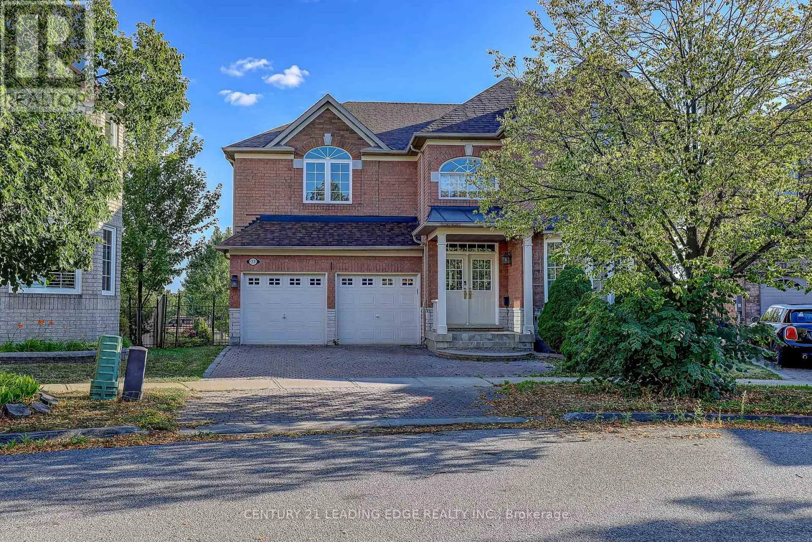 37 WILTSHIRE DRIVE