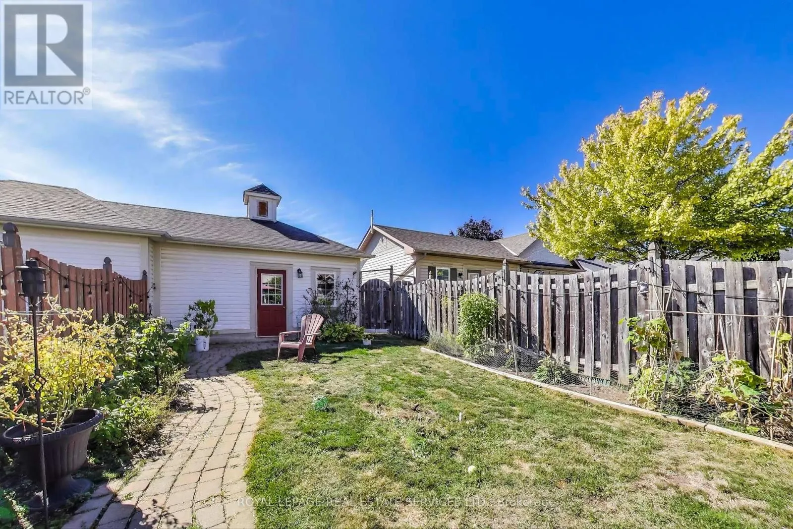 52 GOWLAND ROAD