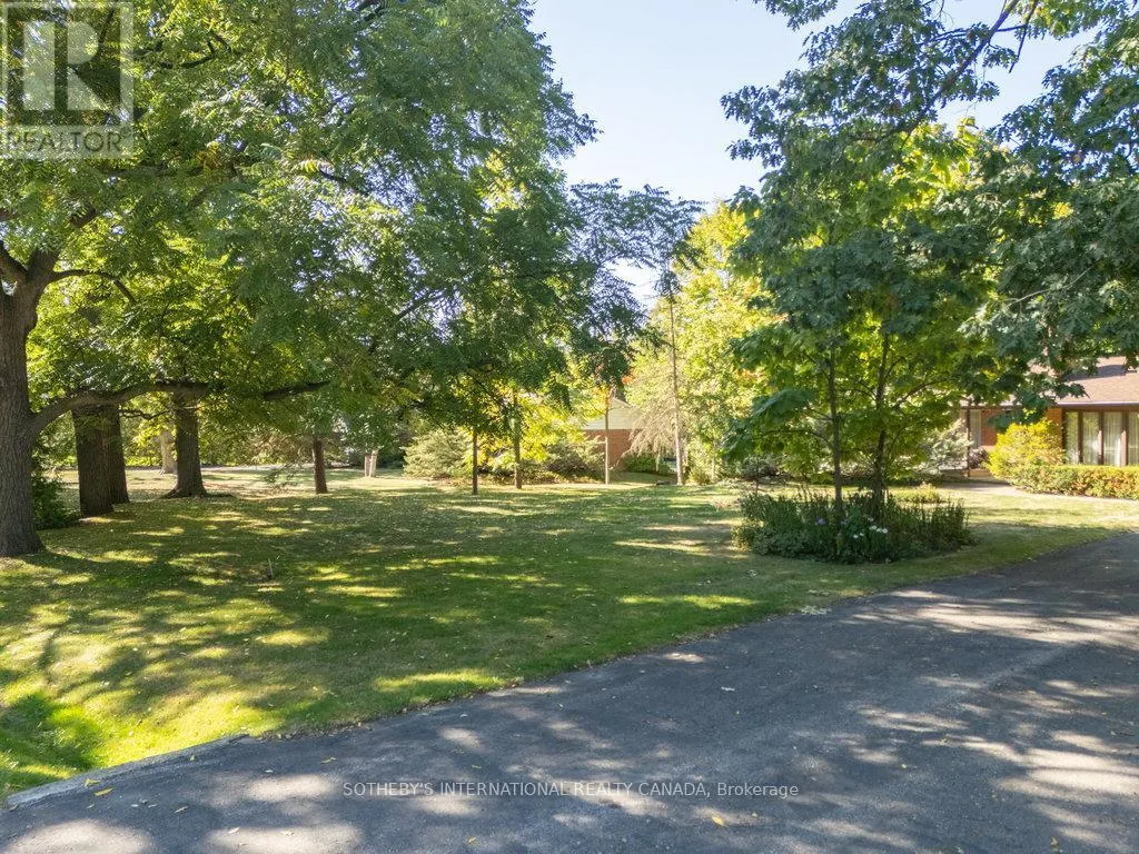 146 SYLVADENE PARKWAY W