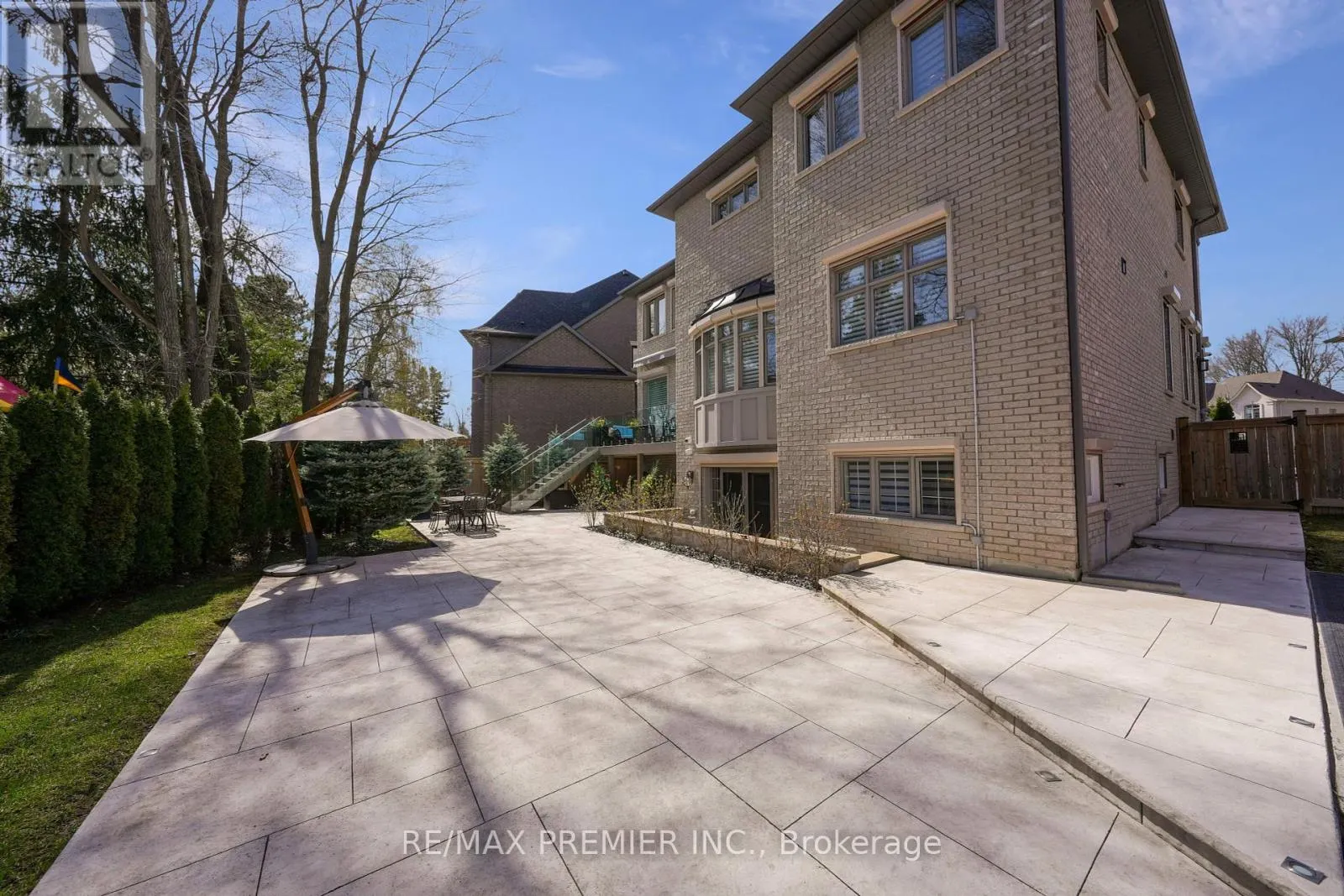 19 PETROLIA COURT