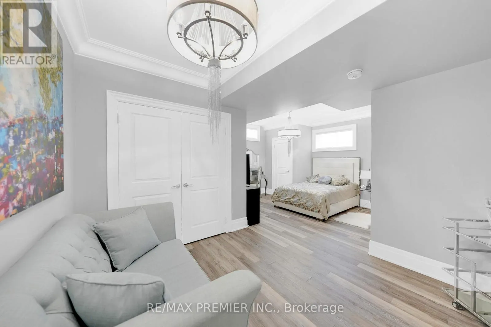 19 PETROLIA COURT