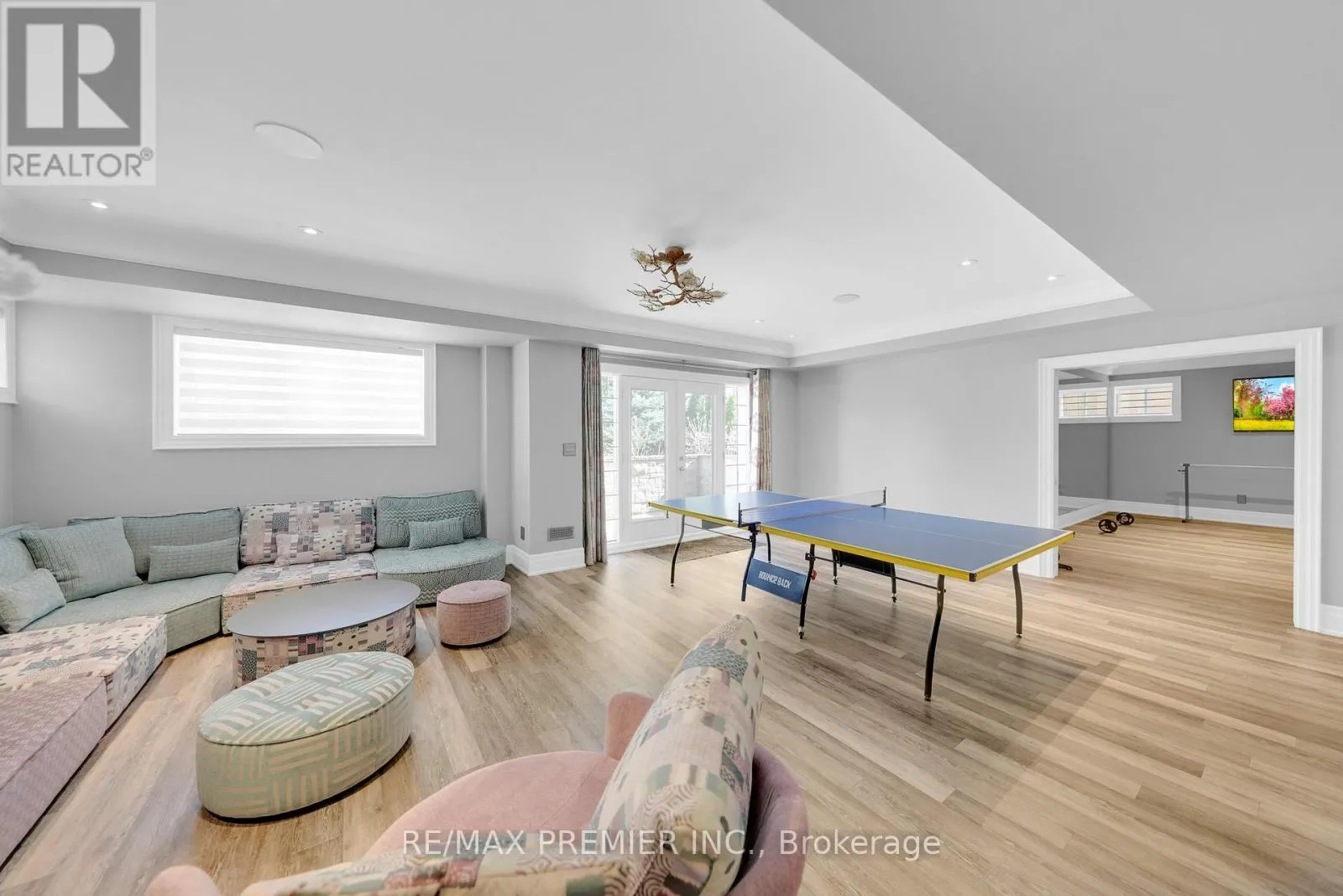 19 PETROLIA COURT