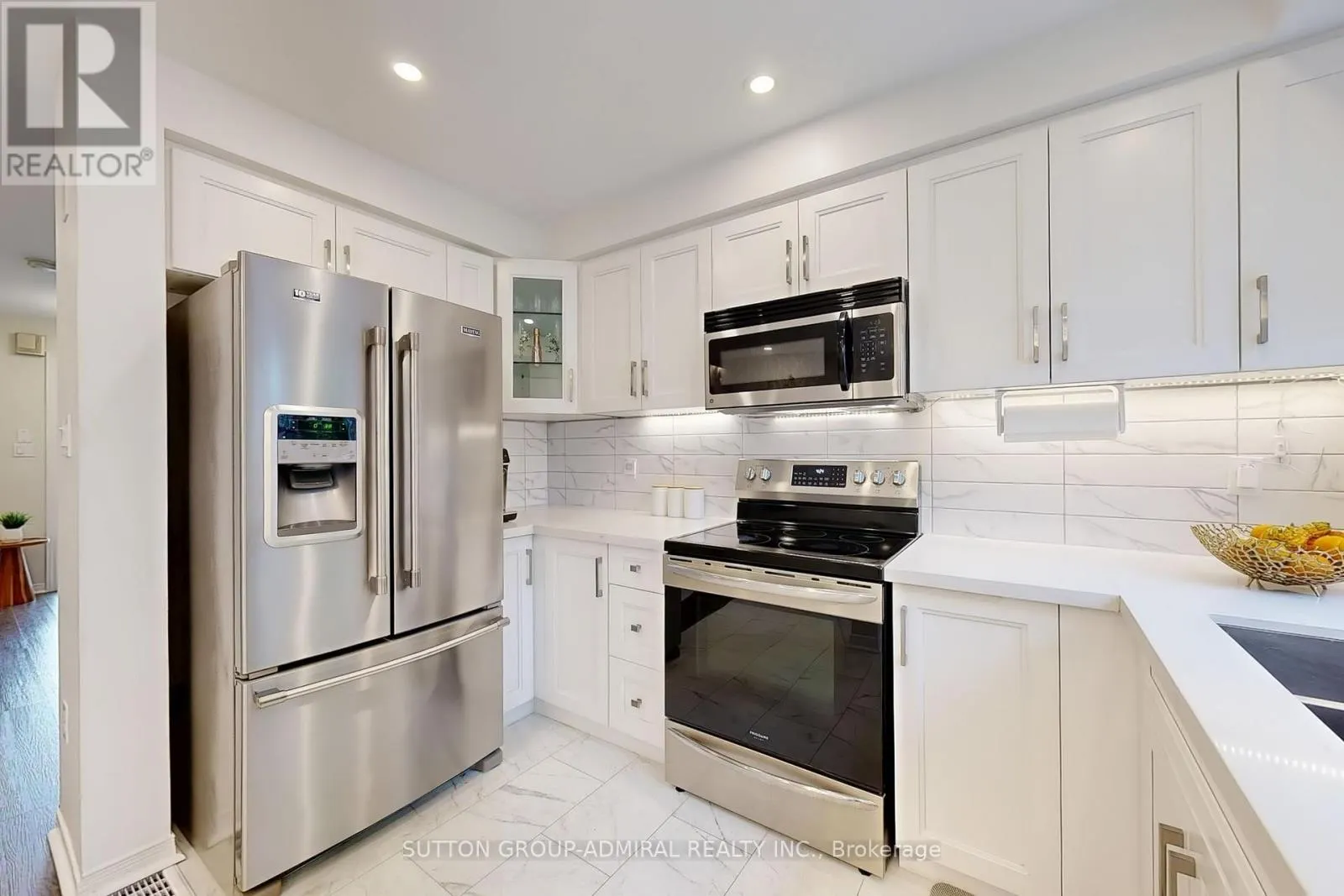 581 SKINNER AVENUE