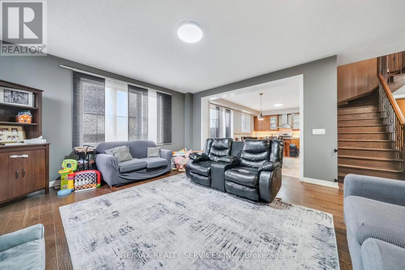 2 KENNEDY BOULEVARD