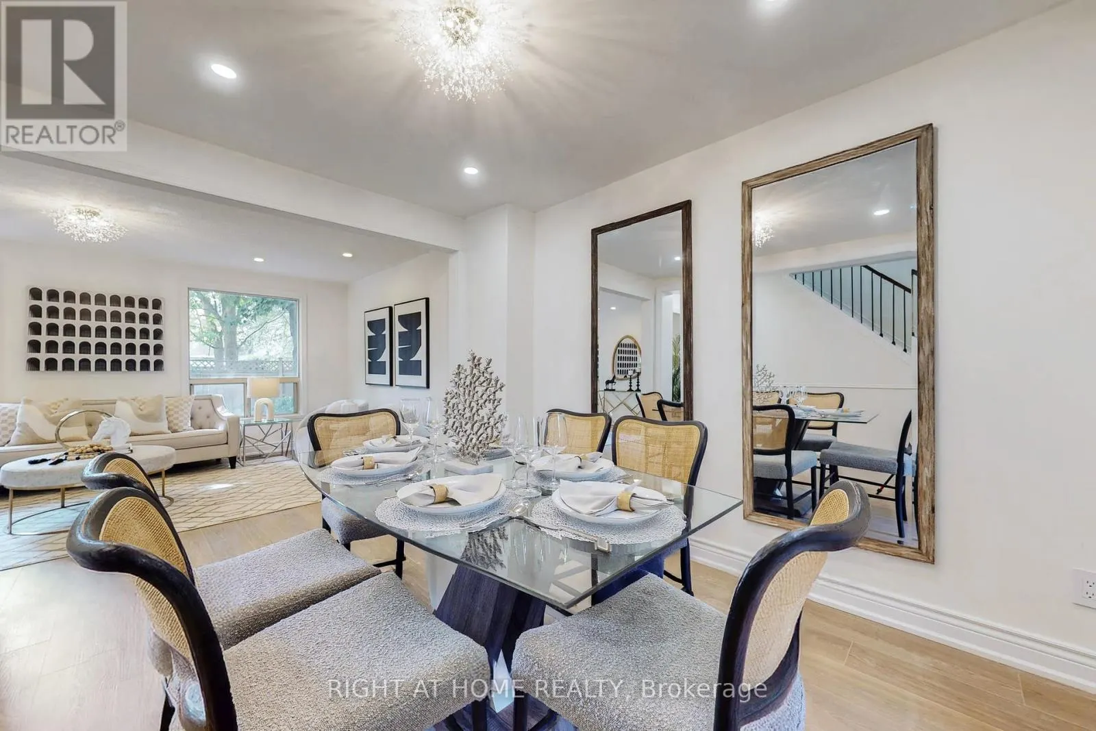 203 THOMS CRESCENT