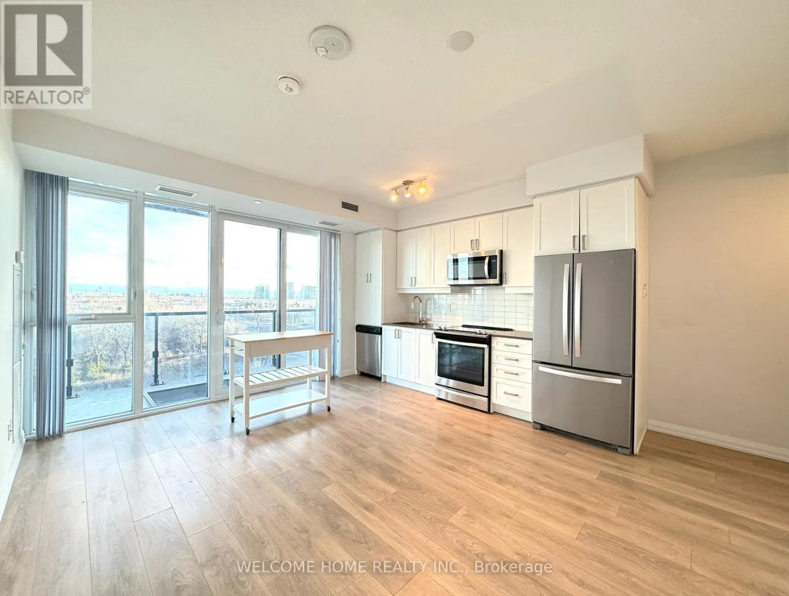 504 - 7895 JANE STREET