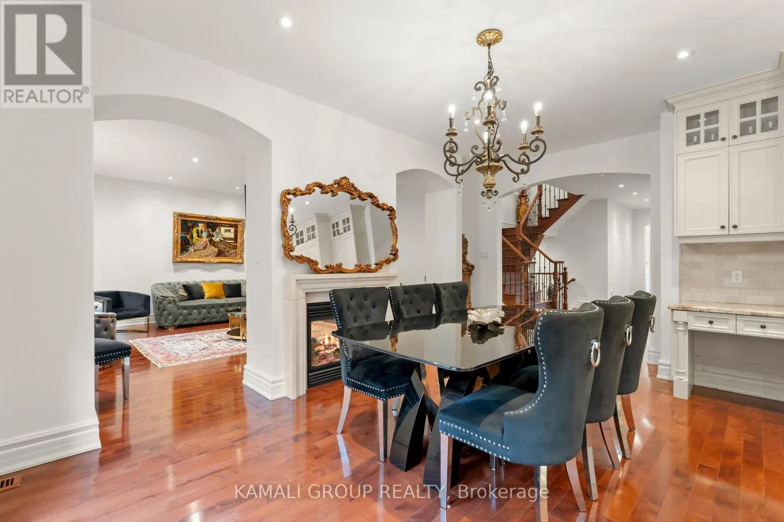 12 SAN ANTONIO COURT