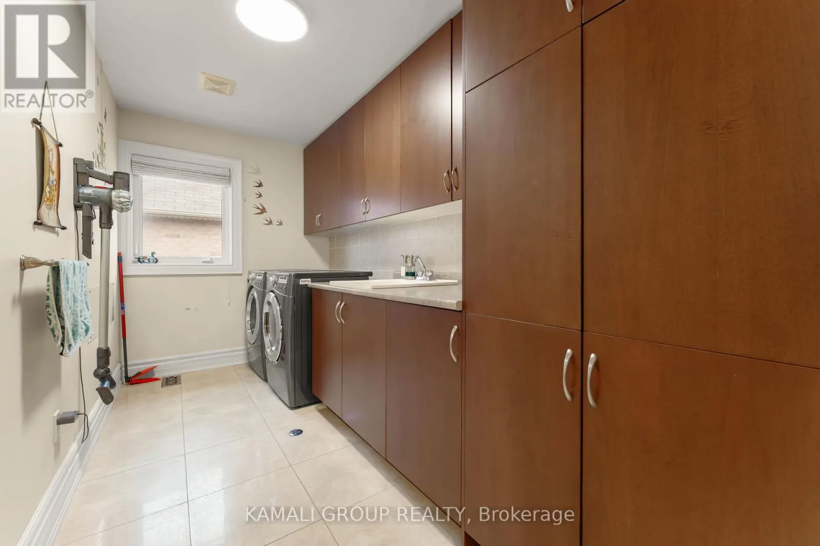 12 SAN ANTONIO COURT