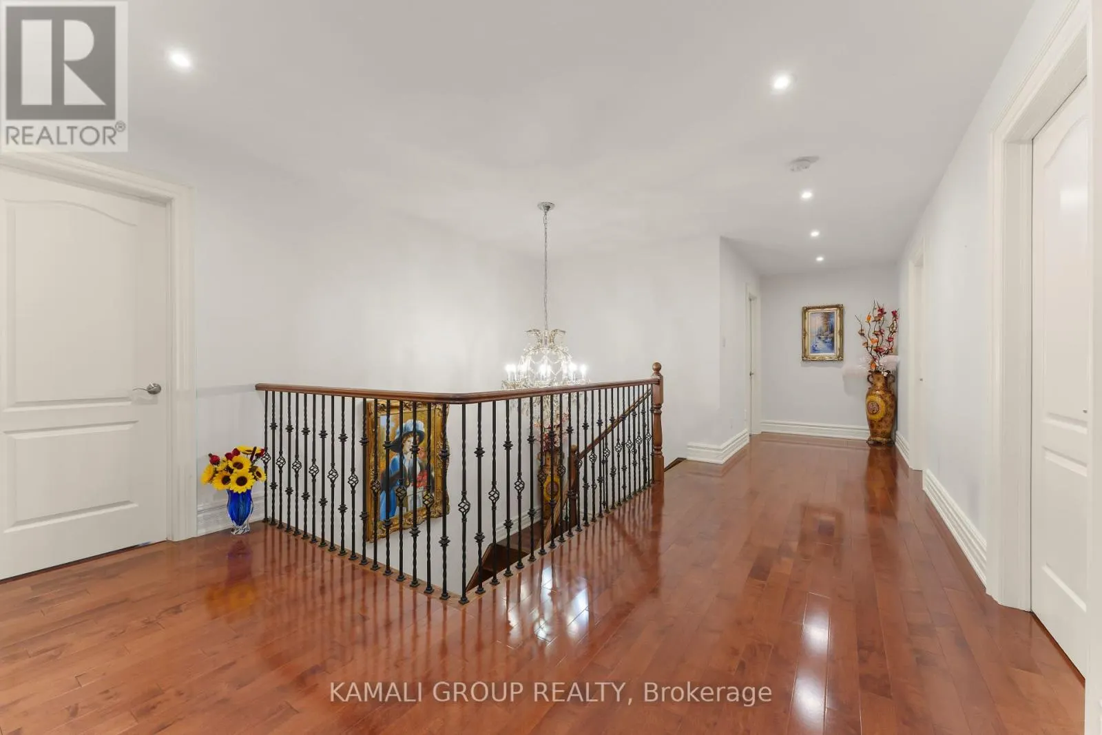 12 SAN ANTONIO COURT