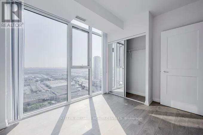 2804 - 7895 JANE STREET