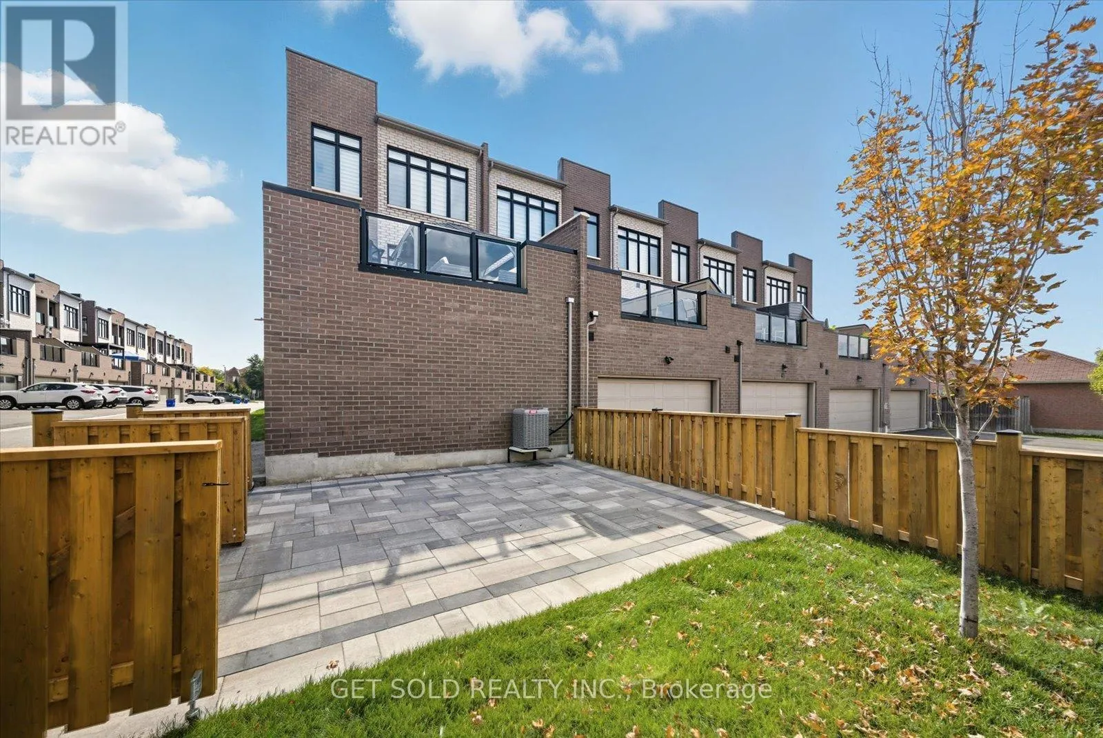 63 LAVAL STREET