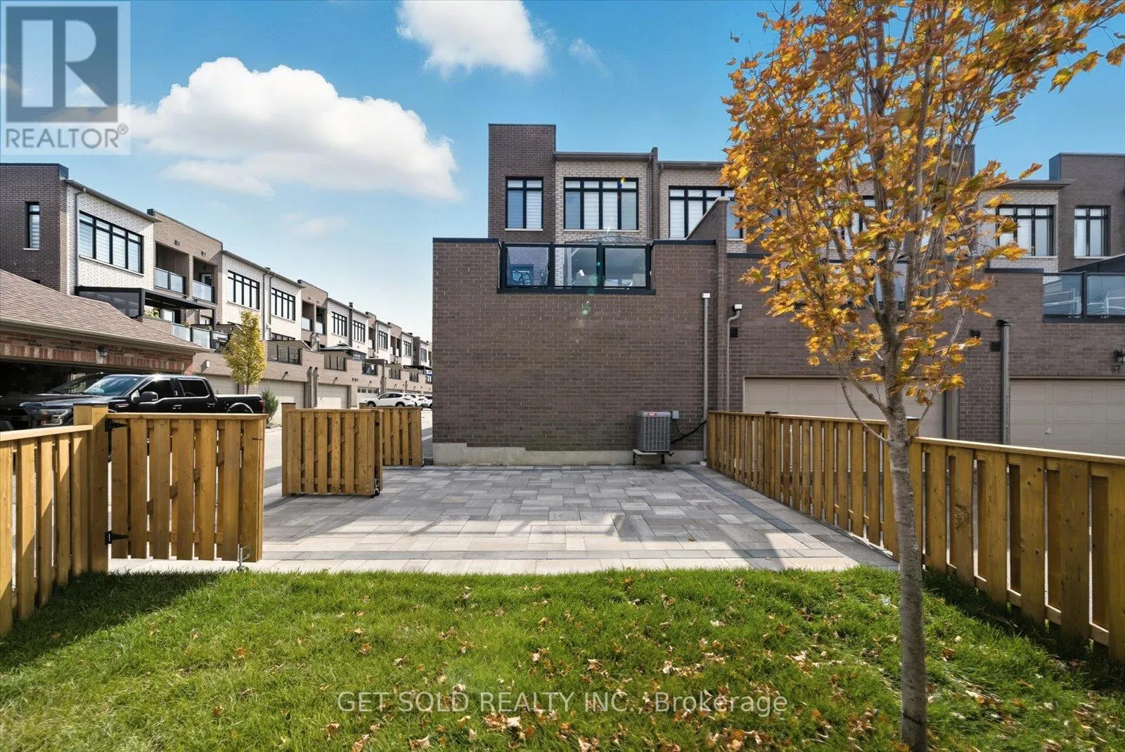 63 LAVAL STREET