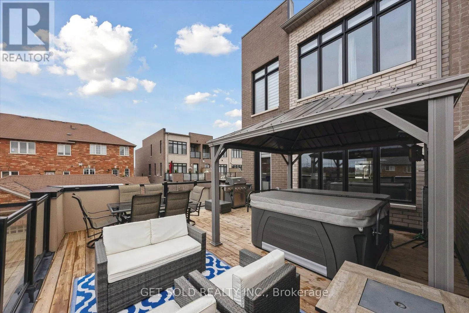 63 LAVAL STREET
