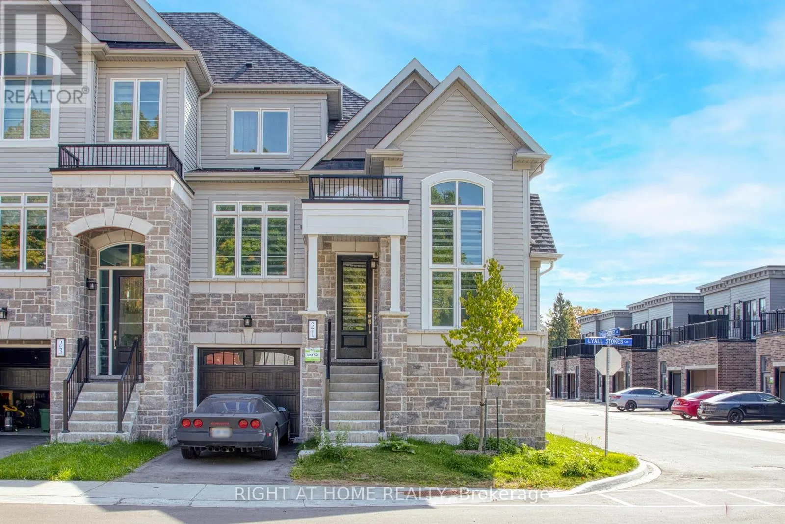 21 LYALL STOKES CIRCLE
