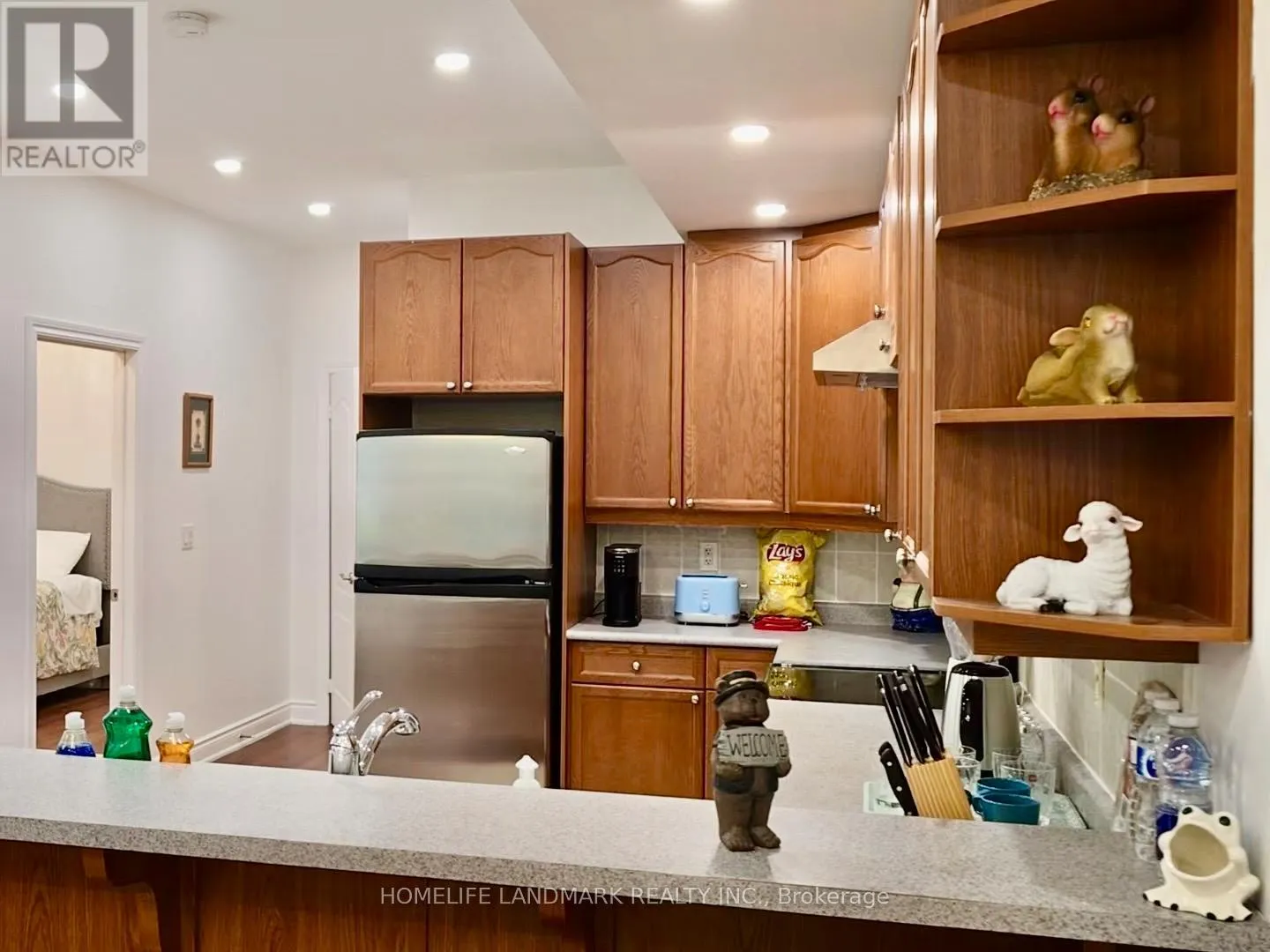 LOWER - 84 STARWOOD ROAD