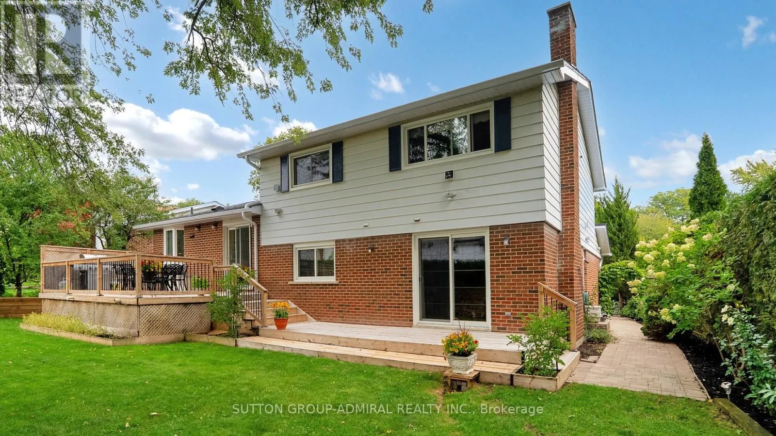 51 BLUE SPRUCE LANE