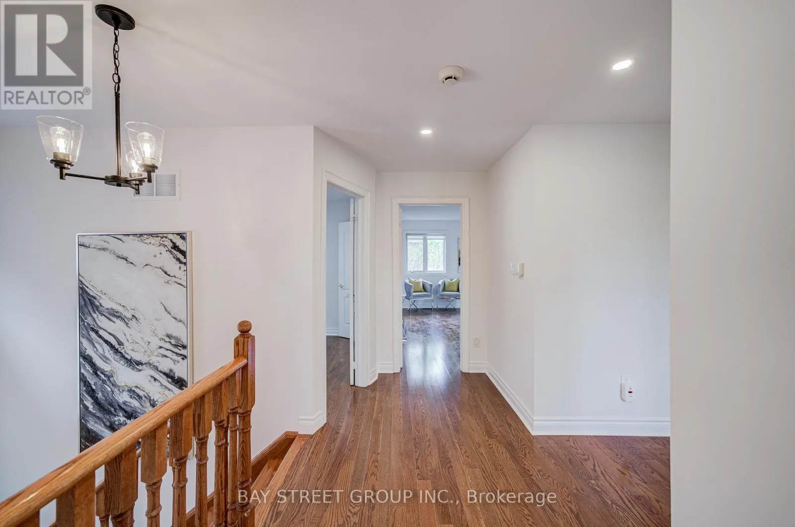 15 SISLEY CRESCENT