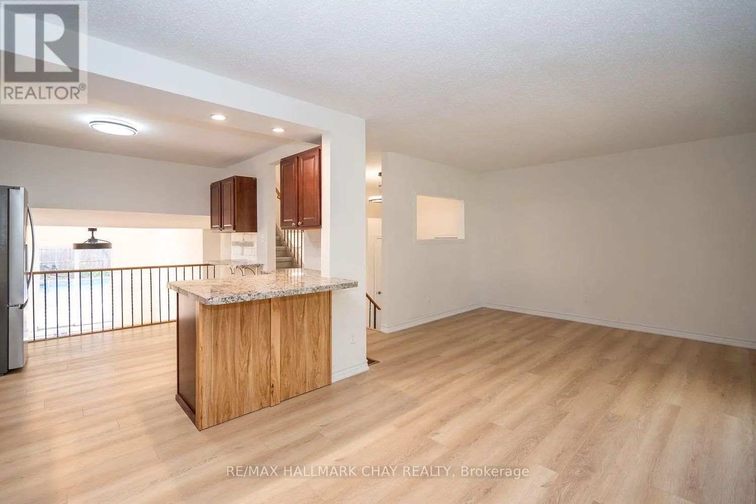 95 BOYNE CRESCENT