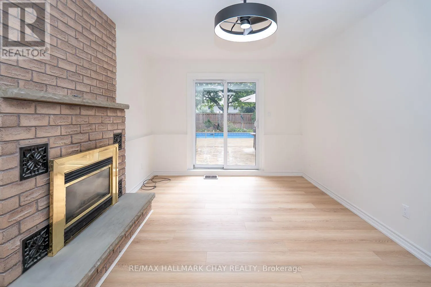 95 BOYNE CRESCENT