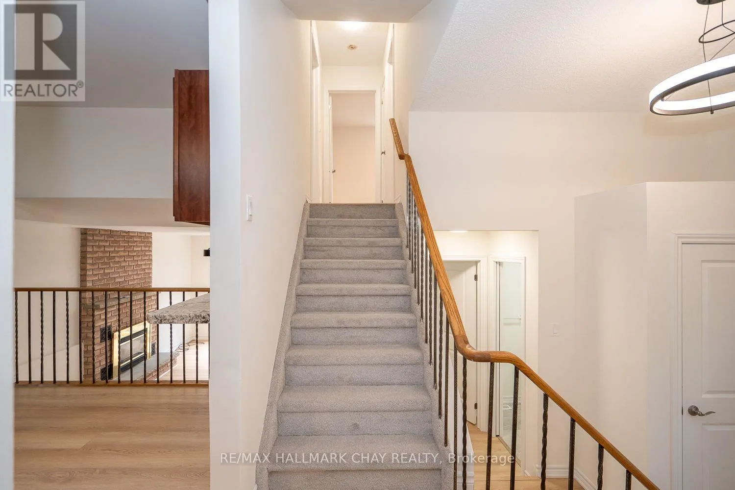 95 BOYNE CRESCENT