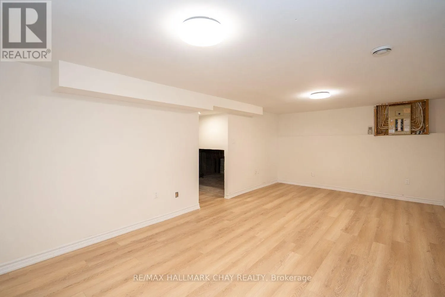 95 BOYNE CRESCENT