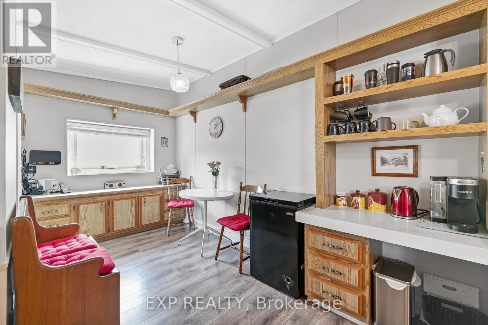 25 JUNO CRESCENT