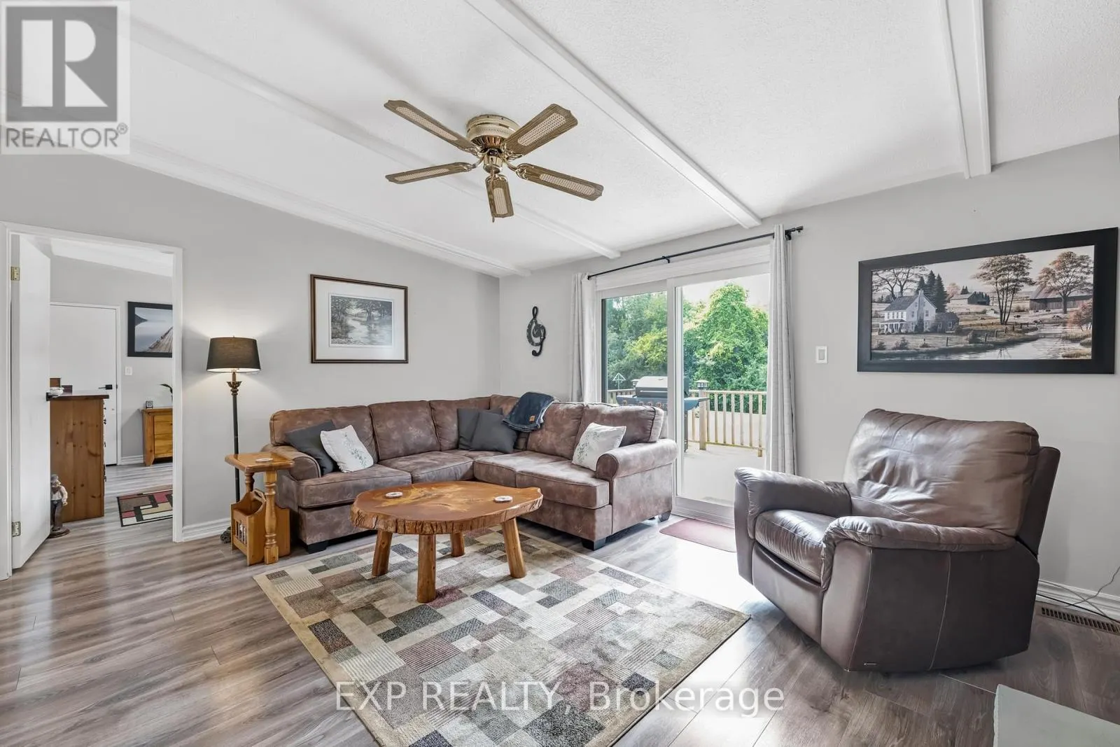 25 JUNO CRESCENT