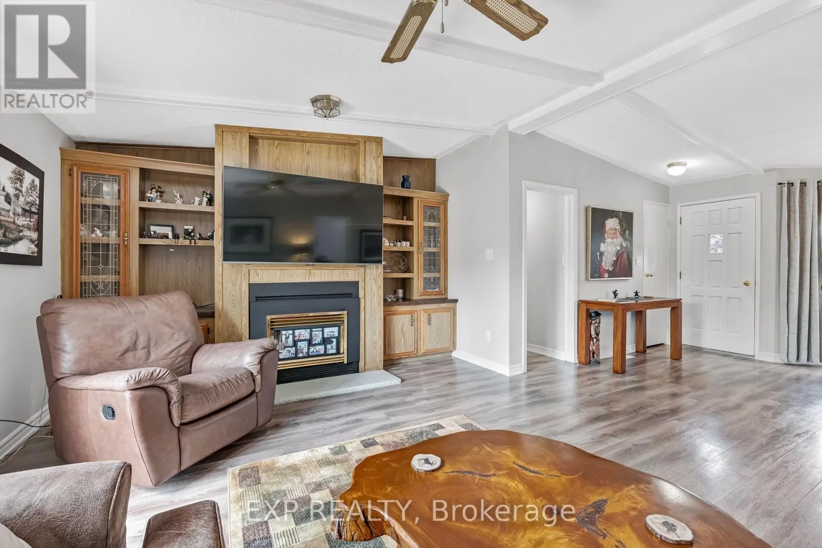 25 JUNO CRESCENT