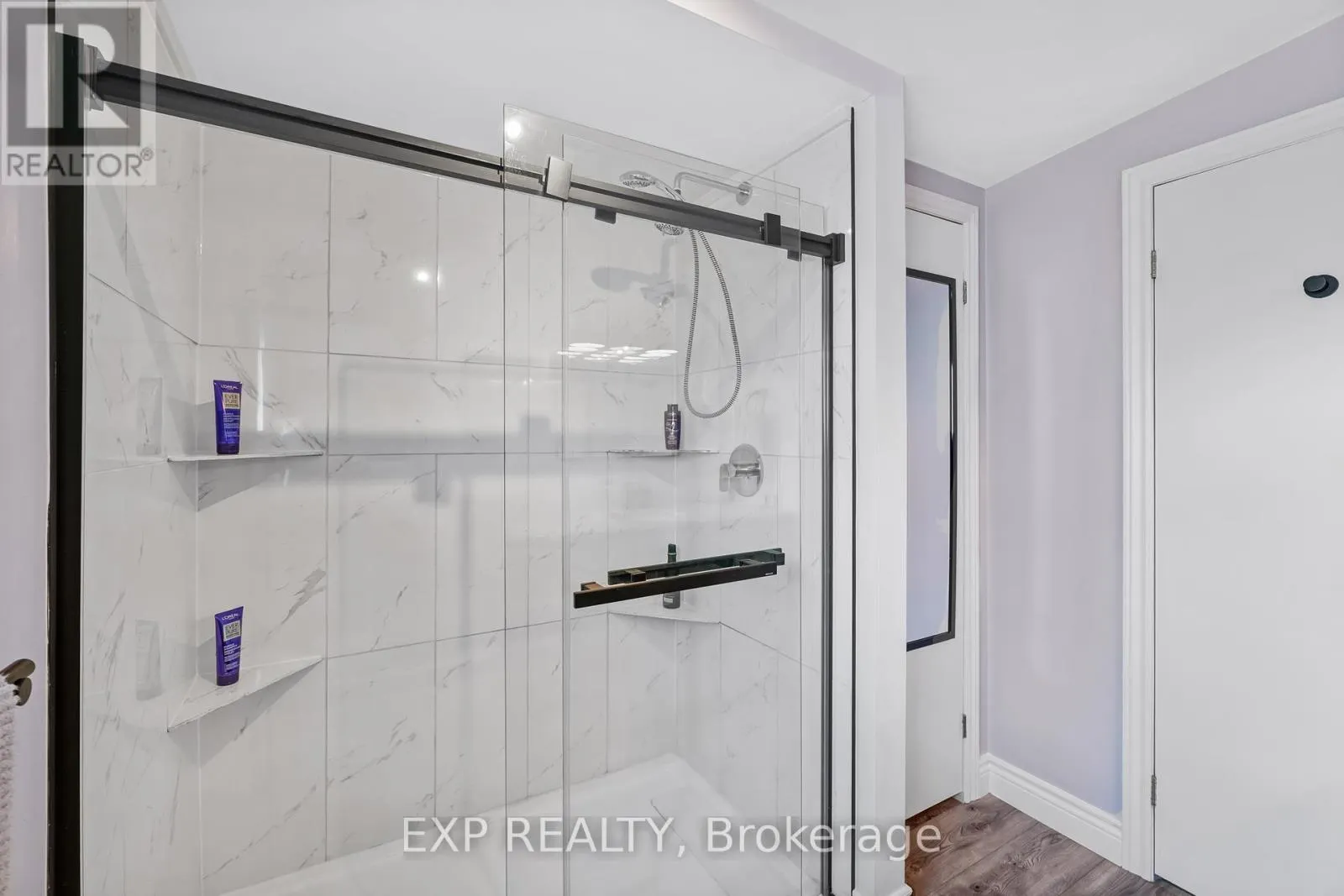 25 JUNO CRESCENT