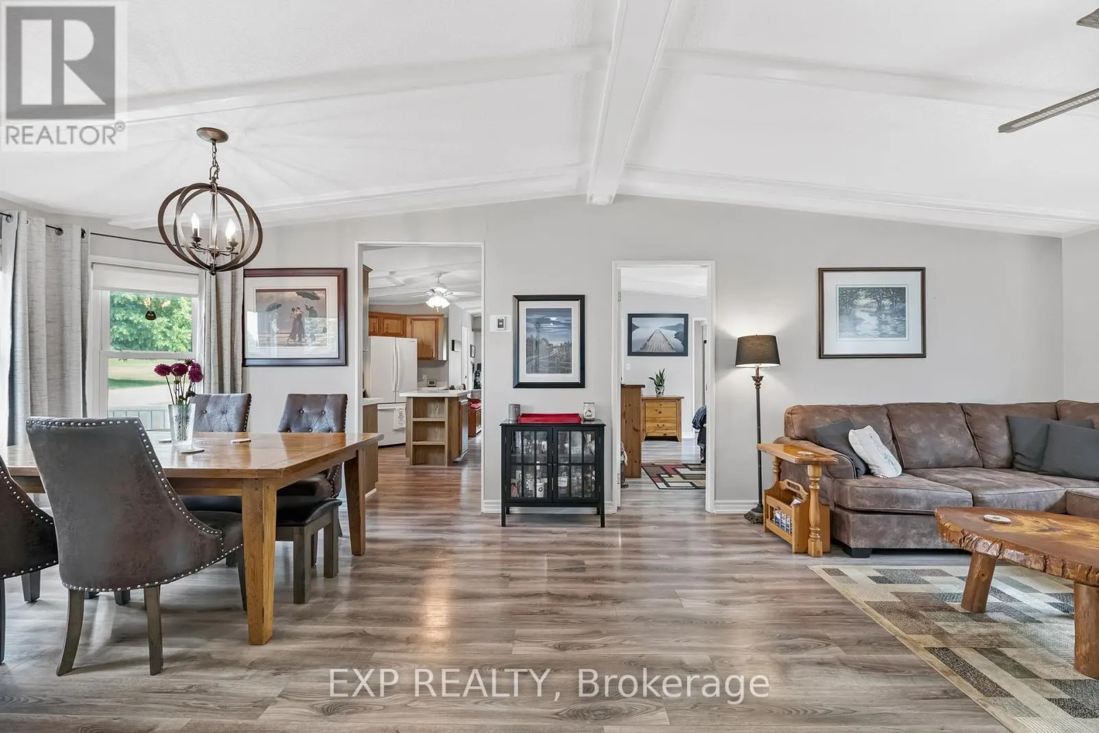 25 JUNO CRESCENT