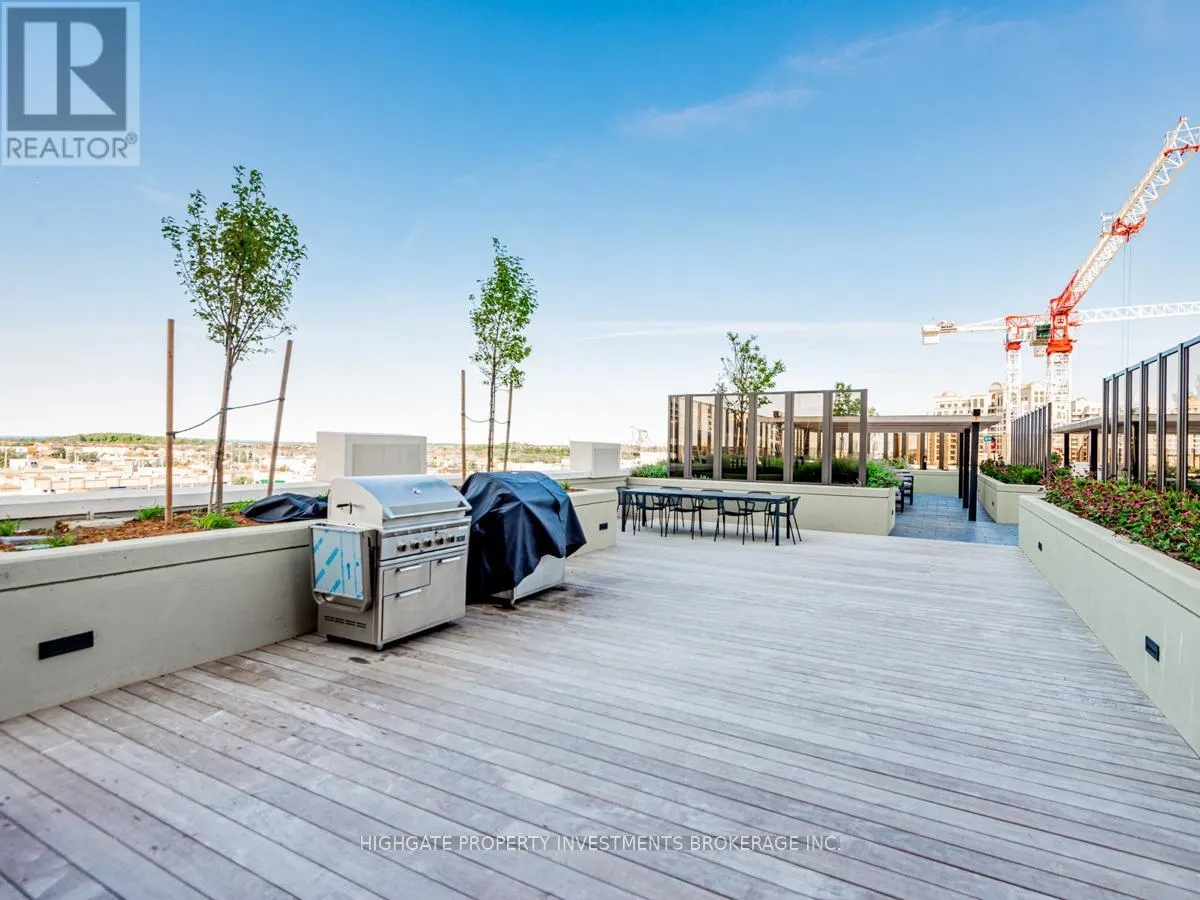 501 - 9085 JANE STREET